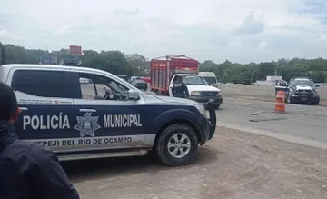 Carretera México-Querétaro: Delincuentes roban unidad de carga