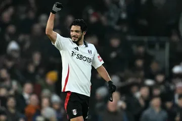 Raúl Jiménez llega a 53 goles en la Liga Premier; empata a ‘Chicharito’