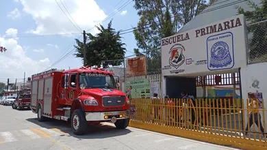Evacuación de alumnos en primaria por olor a gas en Pachuca