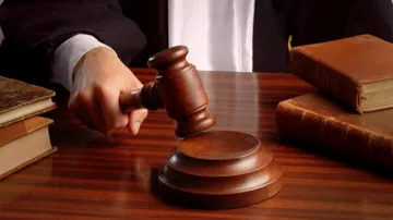Pareja enfrenta proceso por delito de trata de personas en Huejutla