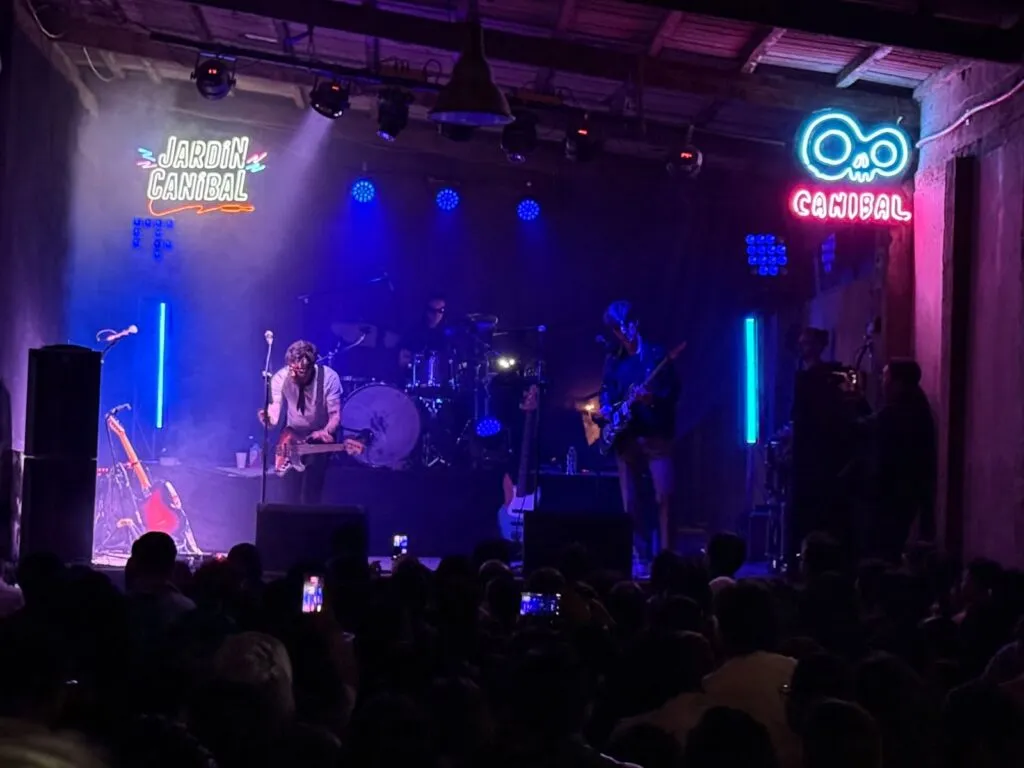 Reyno hace vibrar Pachuca con su gira “Nómada”
