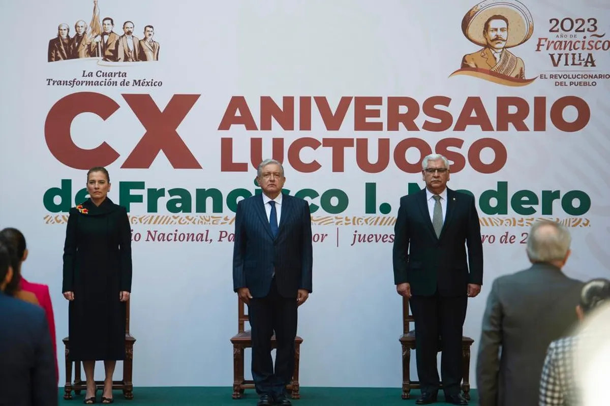 Encabeza AMLO conmemoración del 110 aniversario luctuoso de Madero y Pino Suárez