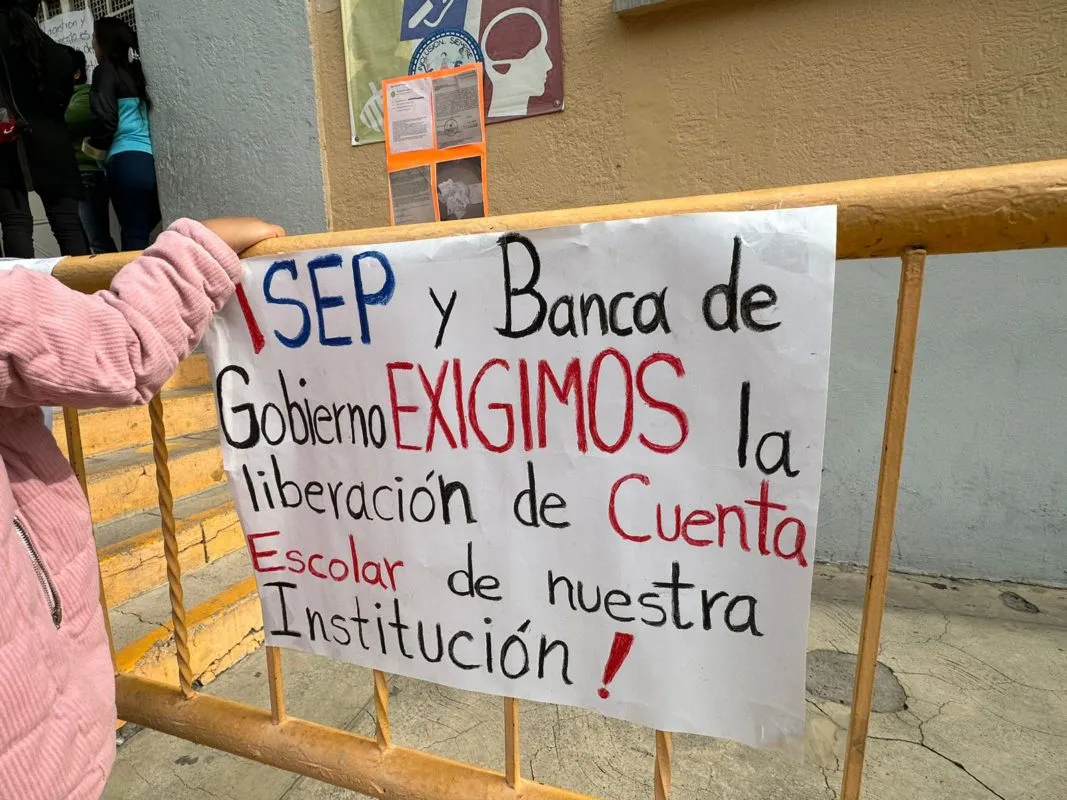 Bloquean acceso a primaria en Hidalgo, te decimos por qué