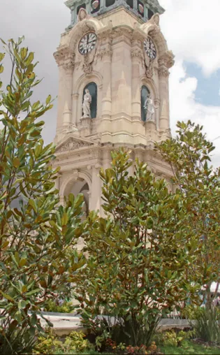 Así luce el Reloj Monumental de Pachuca tras el regreso de áreas verdes