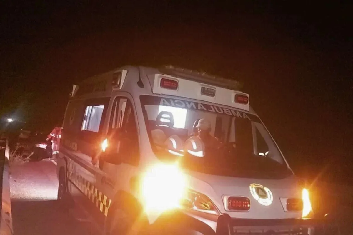 Choque entre taxi y auto deja 2 personas sin vida en la Pachuca-Sahagún