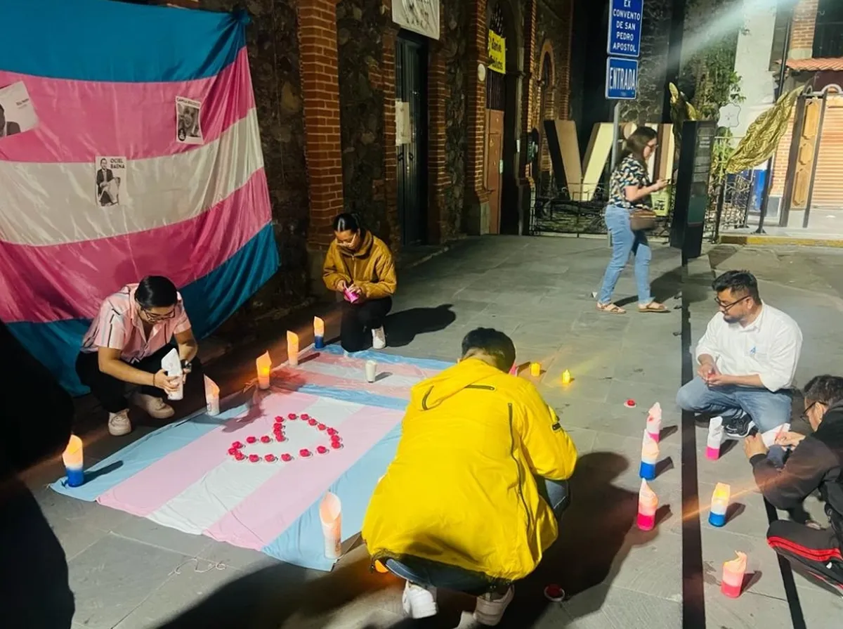 Colocan altares en Hidalgo para exigir justicia por transfeminicidios