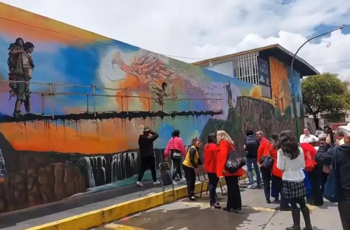 Inauguran mural en conmemoración de zona arqueológica de Tulancingo