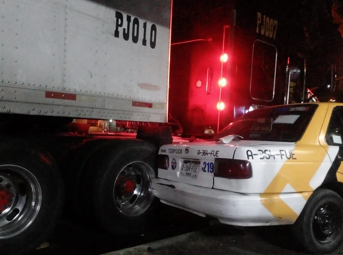 Recuperan tractocamión con reporte de robo en Tizayuca