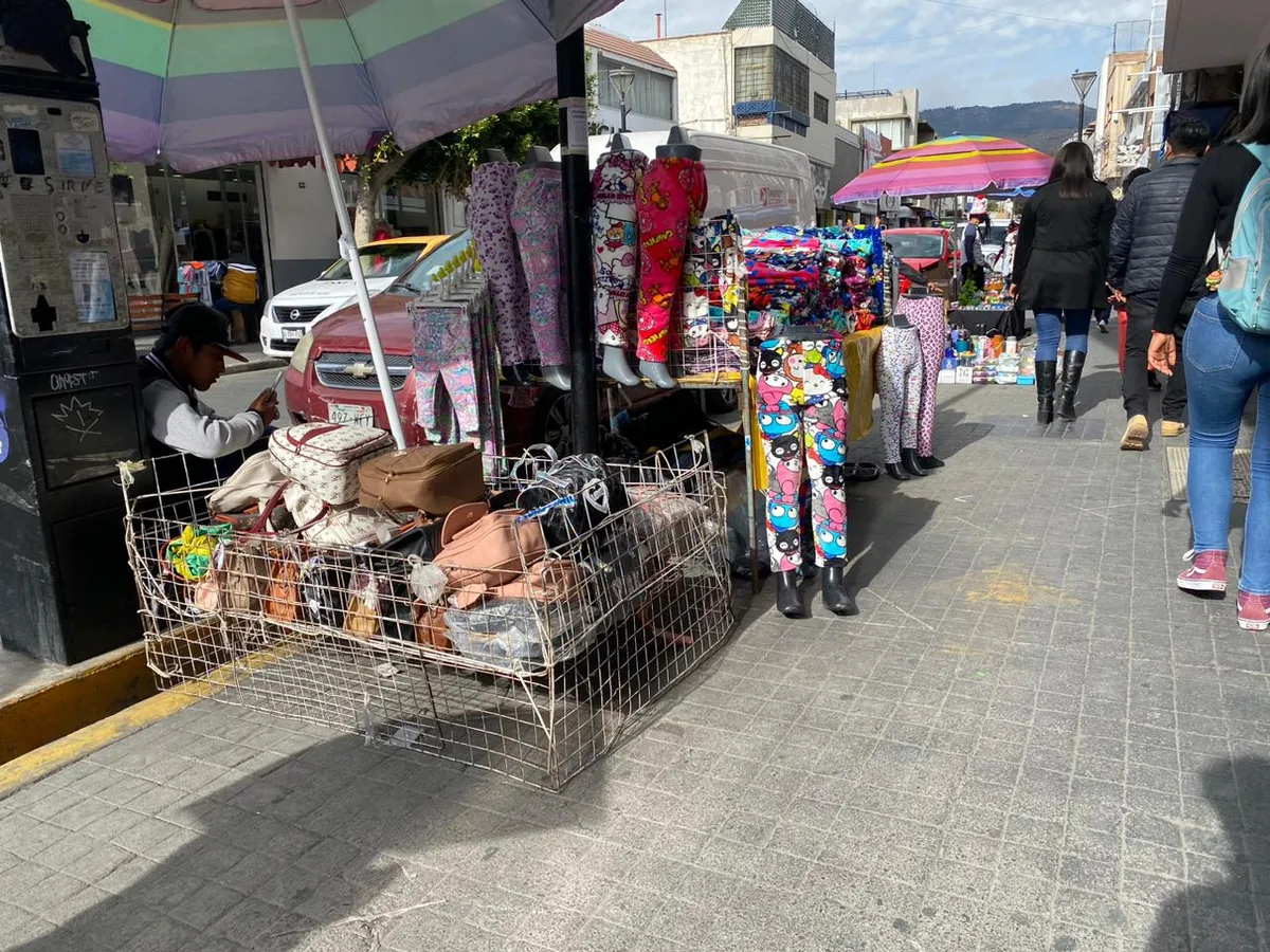 Pachuca: regresan ambulantes a las calles del centro