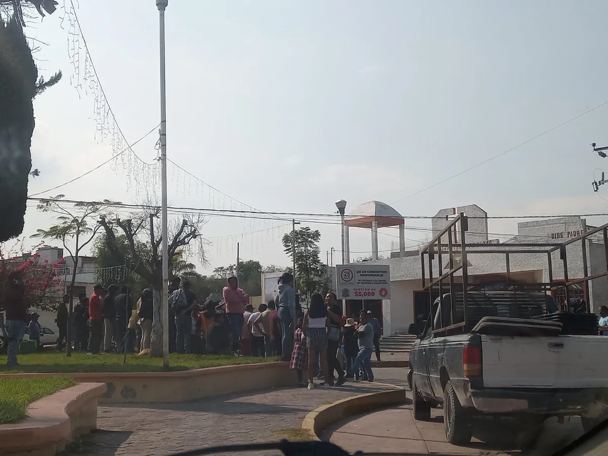 Habitantes retienen a presunto ladrón en Ixmiquilpan