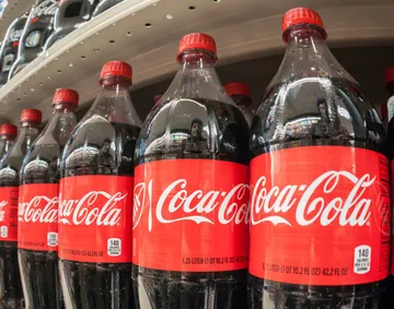 ¿Qué es la sustancia por la que Coca-Cola retiró productos de manera masiva en Europa?