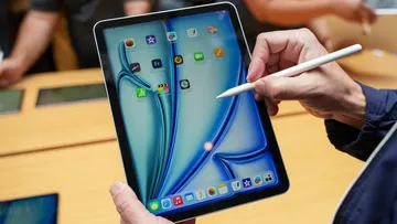 ¿Qué caro? Sebiso adquiere tabletas electrónicas por más de 15 mil pesos cada una