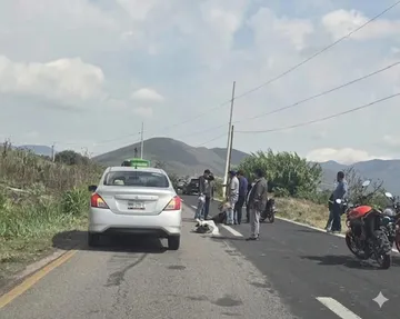 Choque en la Actopan-Ixmiquilpan deja un motociclista en estado crítico
