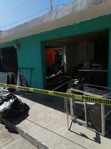 Explota tanque de gas estacionario en Tulancingo; repartidores resultaron lesionados