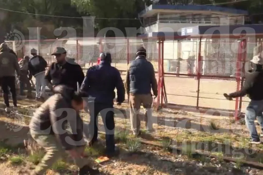 Conato y detenidos tras operativo en planta Cruz Azul Hidalgo