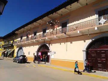 En Acaxochitlán, burocracia no trabajará casi una semana