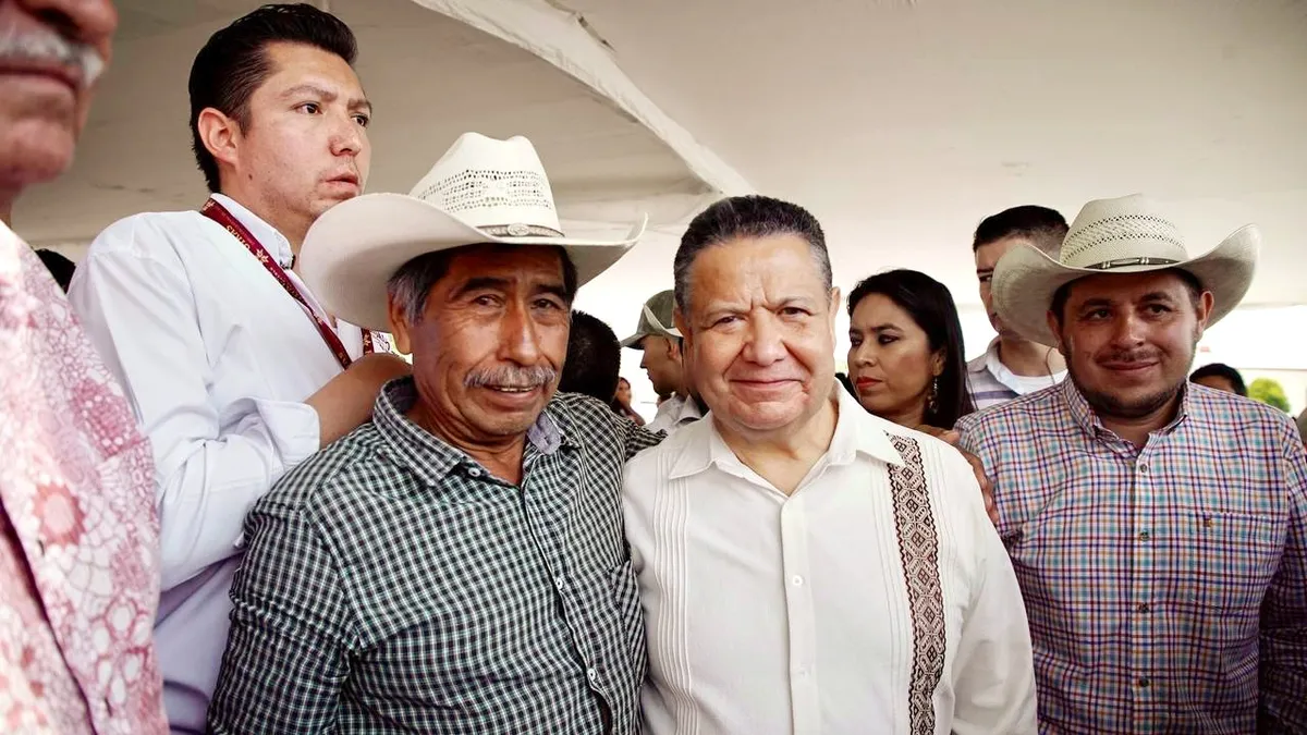 Gobernador anuncia más de 50 mdp para Eloxochitlán