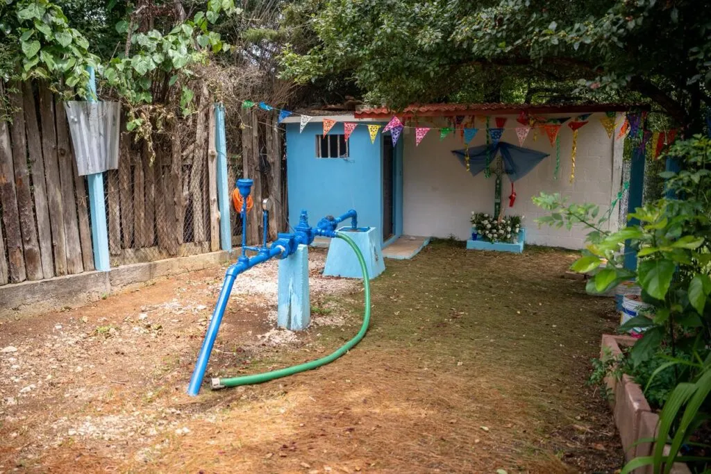 Alianza comunitaria y privada fortalece el acceso al agua en Cuxtitali con pozo profundo comunitario y red de abasto