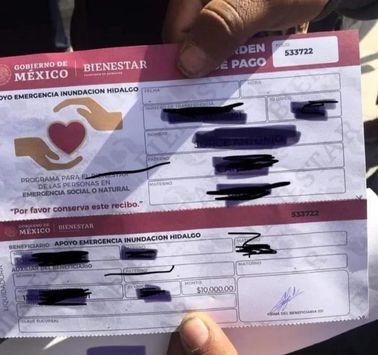 Entregan 10 mil pesos a damnificados por inundaciones en Tula