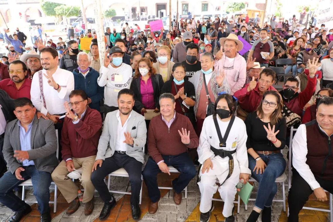 Acude Julio Menchaca a Zimapán y Tepeji del Río a compartir avances de la 4T