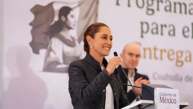 Claudia Sheinbaum entrega en Monclova el programa Vivienda para el Bienestar