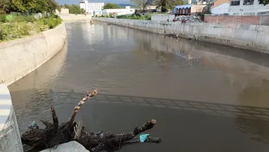 Hidalgo avanza en la limpieza del río Tula: 700 hectáreas restauradas y más de mil millones de pesos invertidos.