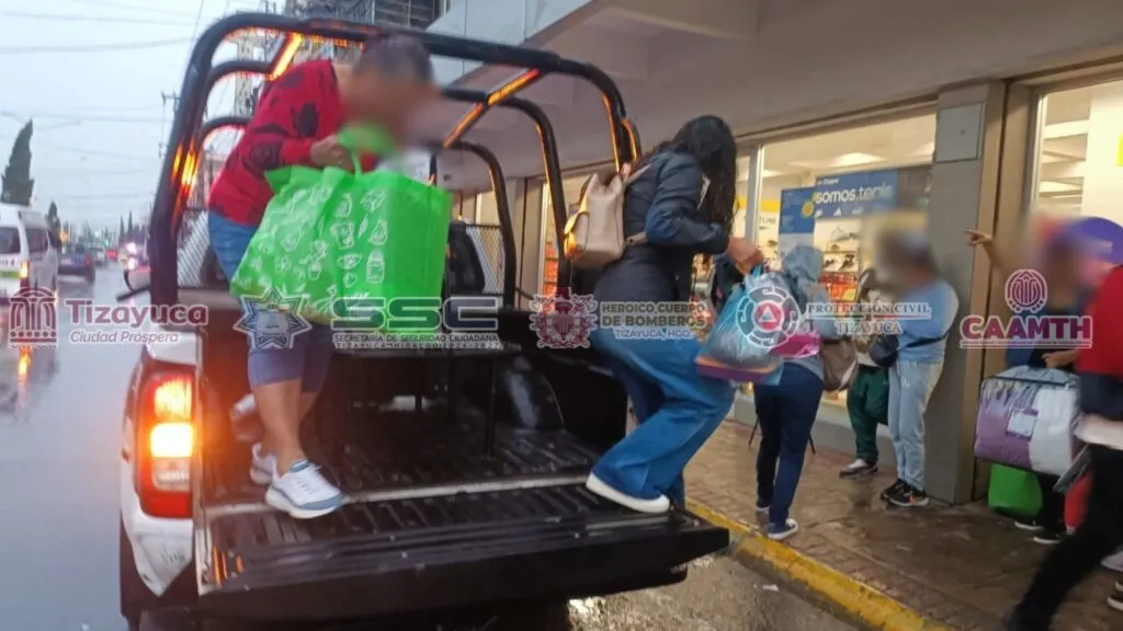 ¡Tizayuca bajo el agua! Fuerte lluvia con granizo provoca anegamientos 