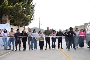Gobierno de Zempoala entrega obras para fortalecer educación, infraestructura y movilidad