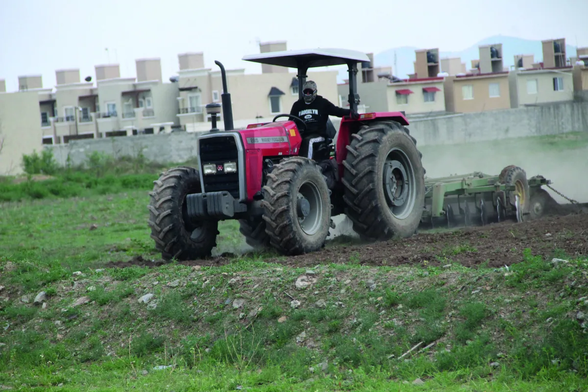 Gobierno de Hidalgo asigna a Conaso la nivelación de 6 mil hectáreas agrícolas. Conoce los detalles del proyecto.