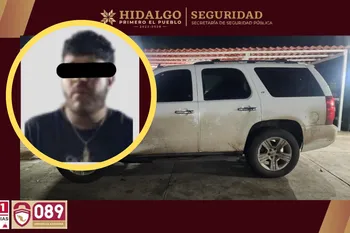 ¡Cayó en el Altiplano! Un accidente vial delató a un peligroso generador de violencia que transportaba un fusil de asalto y estupefacientes. Revisa los detalles