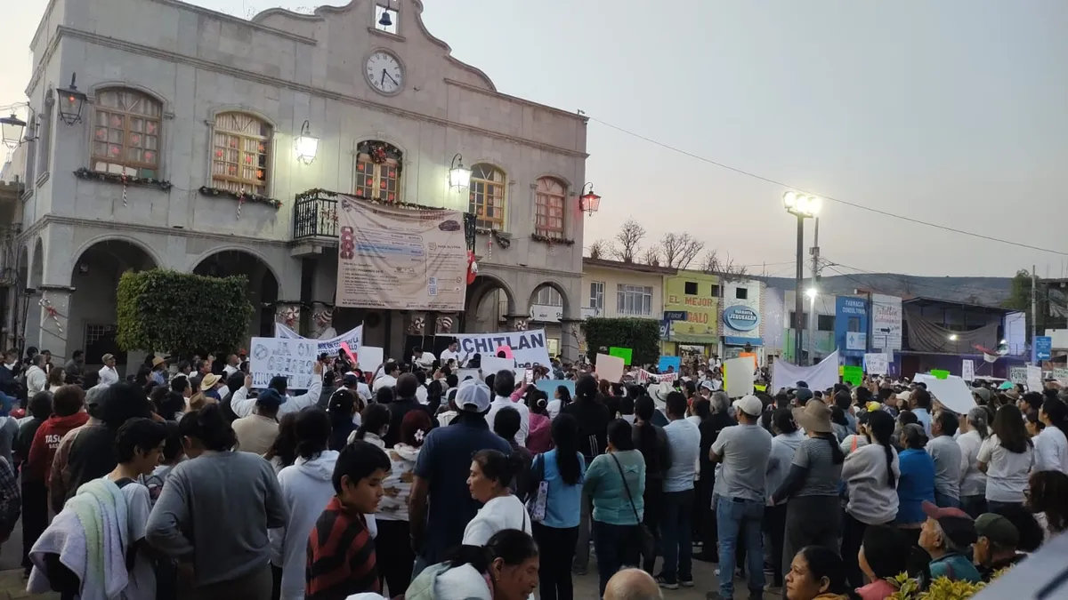 Marcha contra construcción de Cereso en Tasquillo