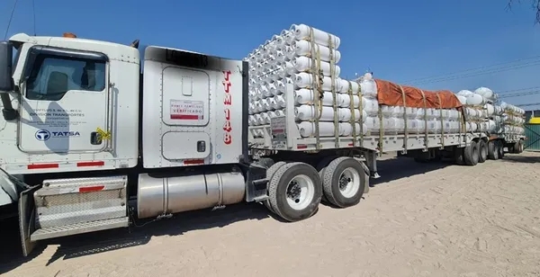 Camión de carga decomisado en Tepetitlán