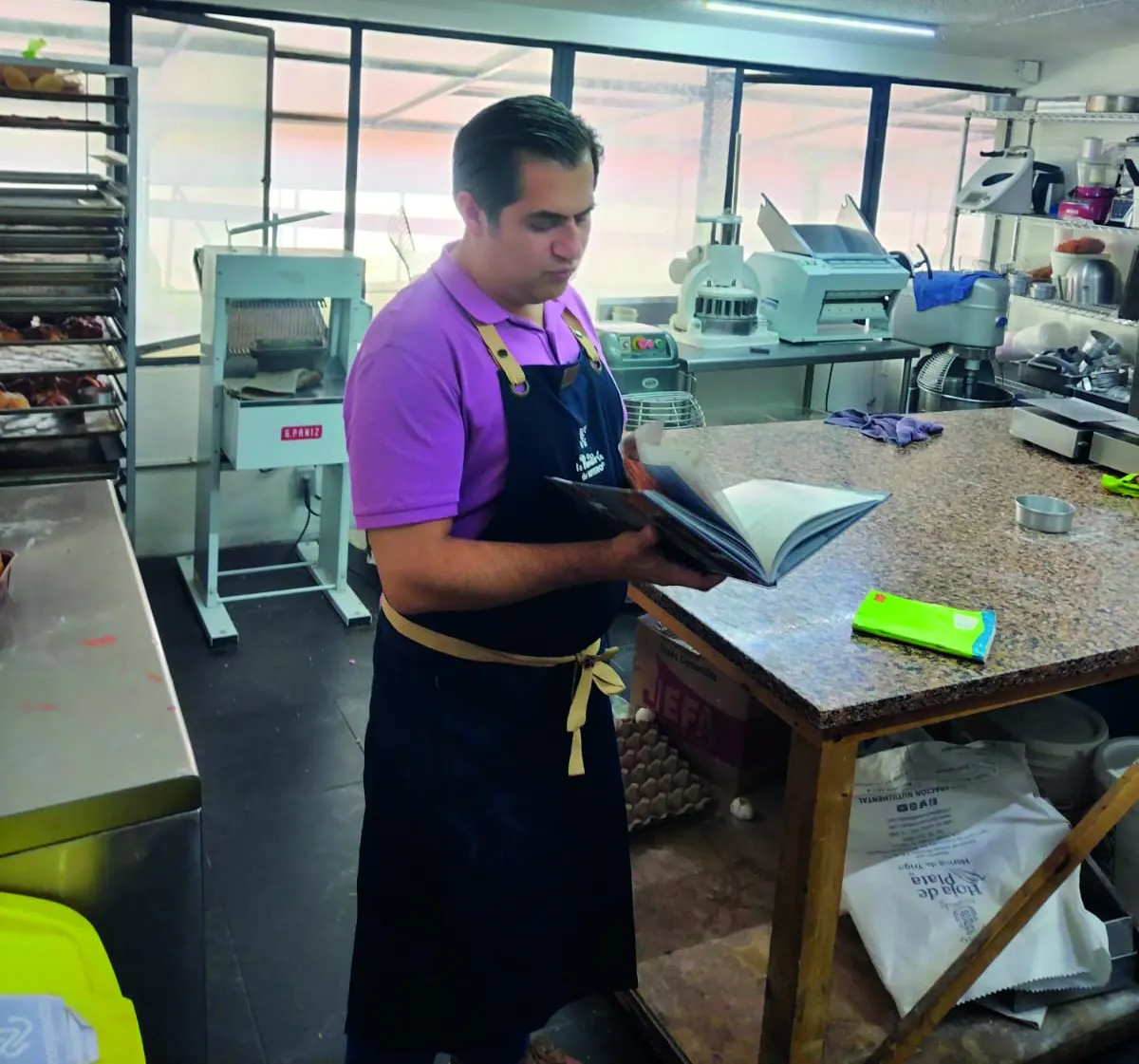Chef regio celebra la expansión y tradición panadera hidalguense