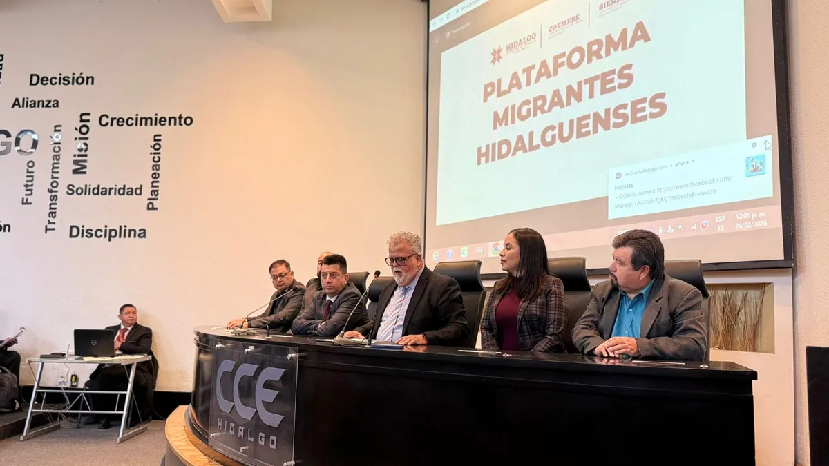 Presentación de la Plataforma Migrantes Hidalguenses por autoridades estatales.