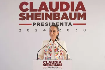 Claudia Sheinbaum envía iniciativas para la obligatoriedad de becas para estudiantes de educación básica