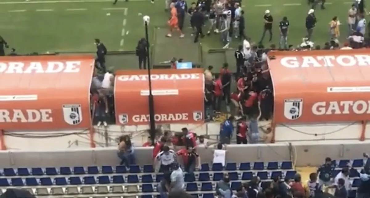 VIDEO | Trifulca en el partido Querétaro-Atlas