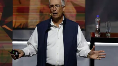 Ricardo Salinas Pliego busca negociar pago de impuestos con Sheinbaum