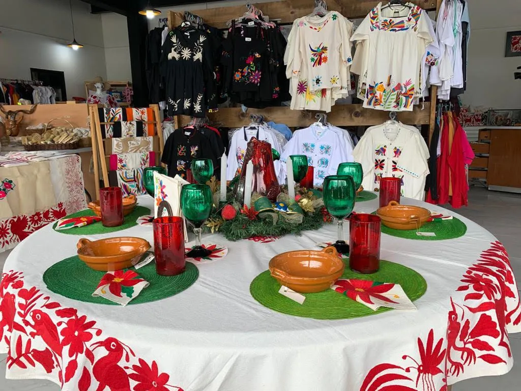 Tiendas de artesanías estatales, bajo la sombra de la corrupción