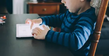 ¡Atención papás! Uso de redes sociales en menores se dispara en los últimos 5 años