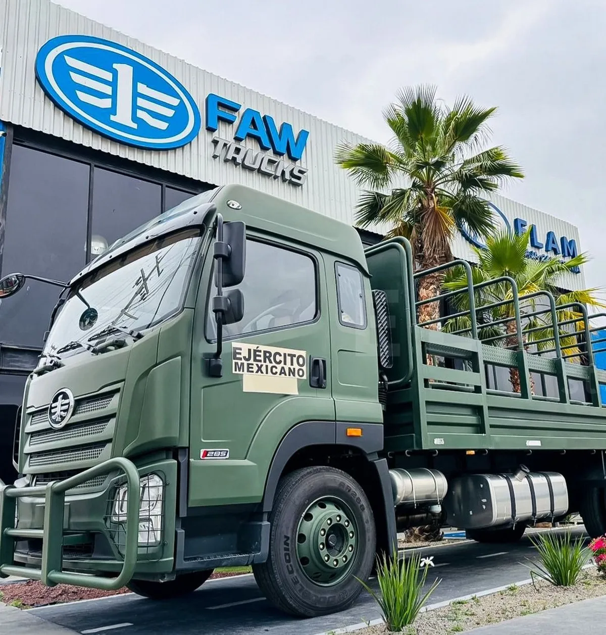 Sheinbaum ordena revisar contrato de Sedena con empresa vinculada a camiones FAW