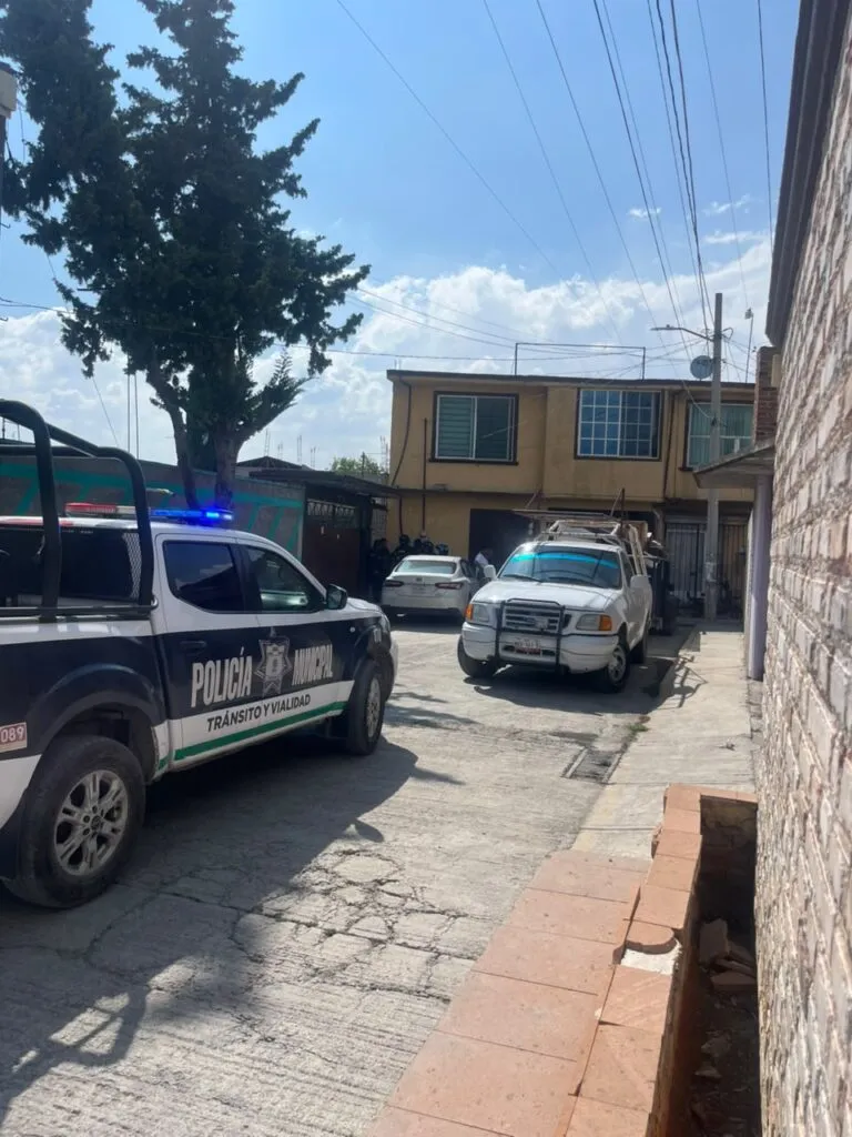 Fuerte movilización policial por riña entre dos mujeres en Tizayuca
