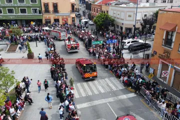 Así se vivió el desfile del 16 de septiembre en Pachuca