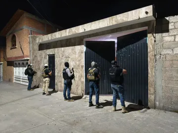 Con más de mil balas abaten a delincuentes en Tula