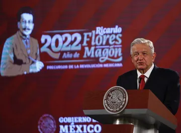 AMLO ofrece difundir todo sobre impacto ambiental en tramo 5 del Tren Maya