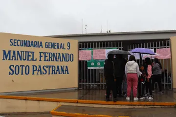 Pachuca: exigen destitución de prefecta y director, tras deceso de adolescente