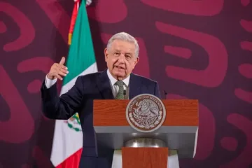 Elevar a rango constitucional derecho de pueblos indígenas y afromexicanos: AMLO