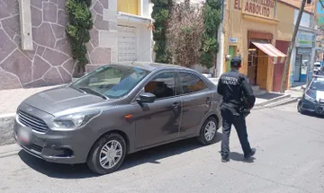 Pachuca: recuperan auto robado tras denuncia ciudadana