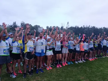 Tula de Allende recibe a más de 4 mil corredores en la décima edición de la carrera UNNE