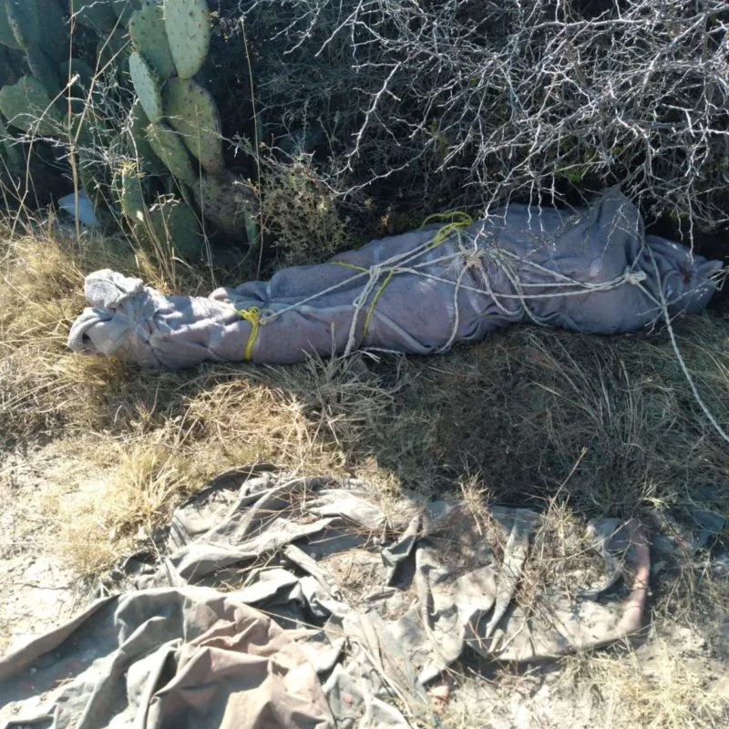 Hallan cadáver de una mujer abandonado en Mineral de la Reforma