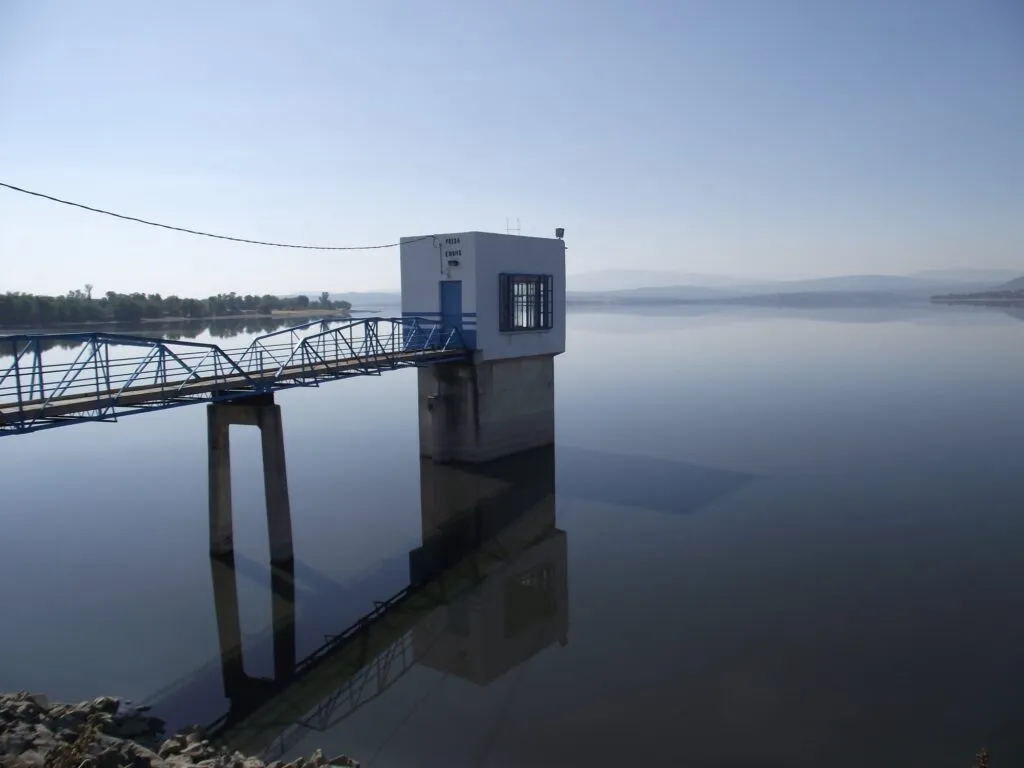 Presa Endhó: de paraíso pesquero a símbolo de contaminación en Hidalgo